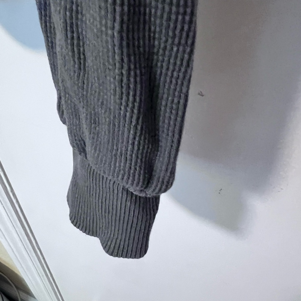 Set Active Women's Gray Long Sleeve Top - Picture 5 of 5